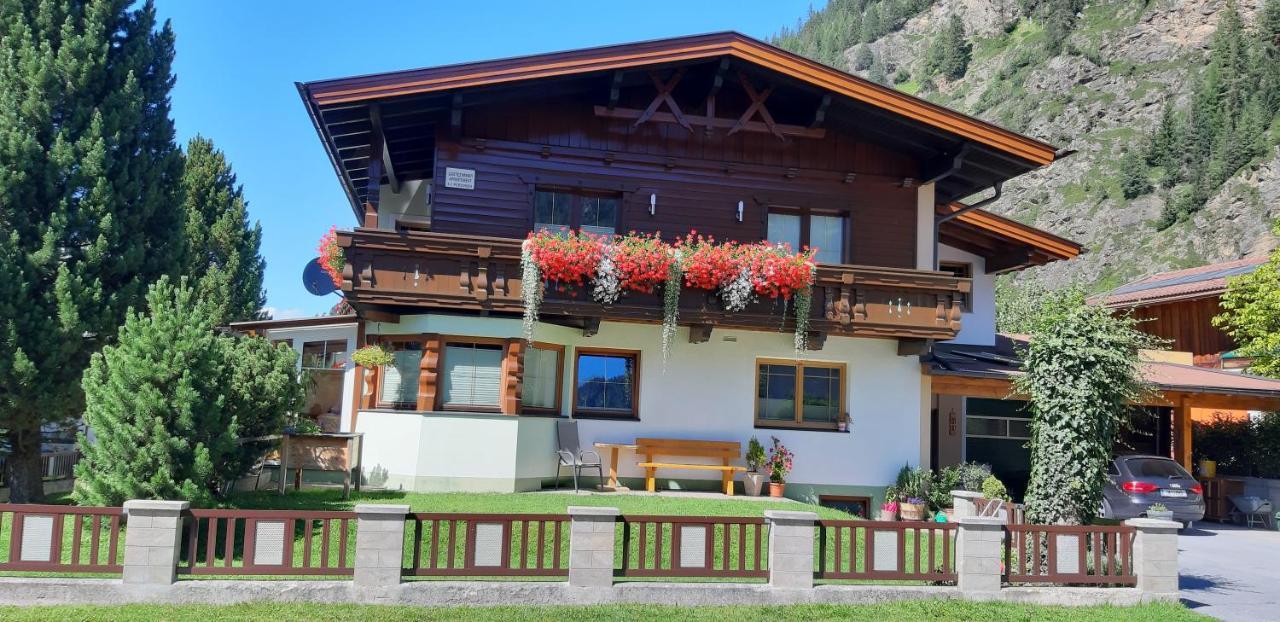 Apartamento Haus Helene Prantl Längenfeld Exterior foto