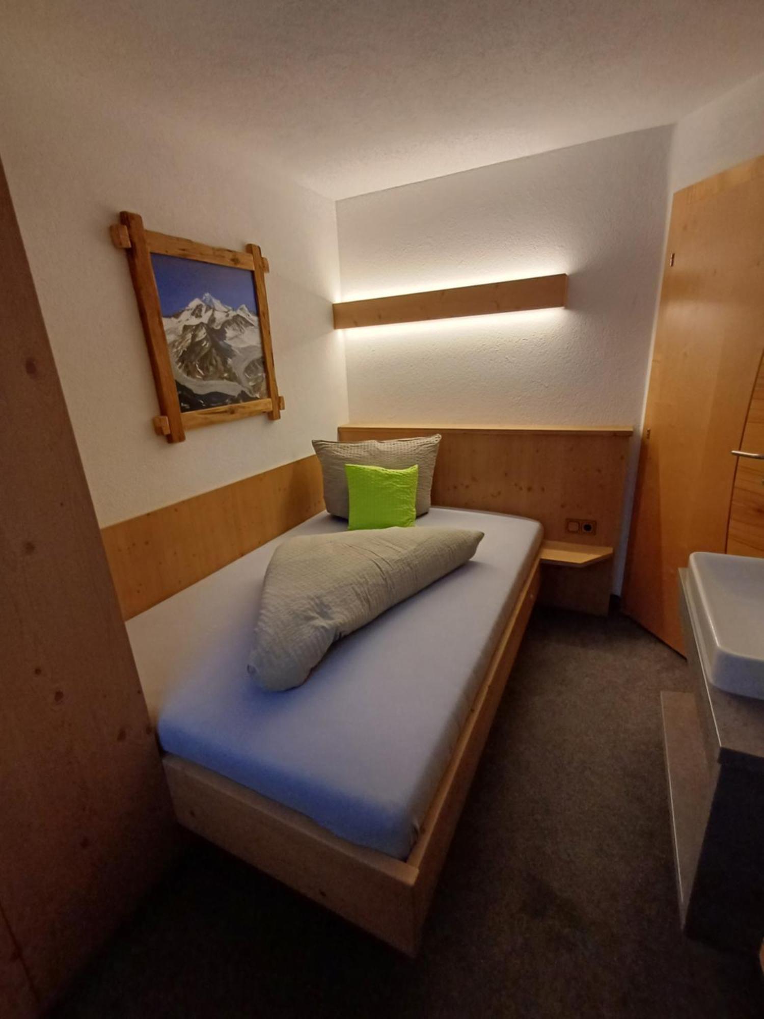 Apartamento Haus Helene Prantl Längenfeld Exterior foto