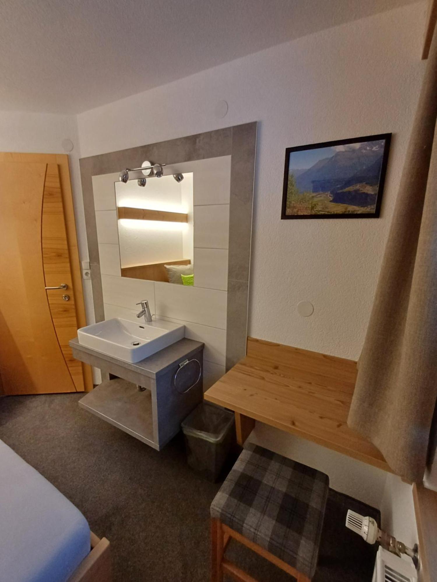 Apartamento Haus Helene Prantl Längenfeld Exterior foto